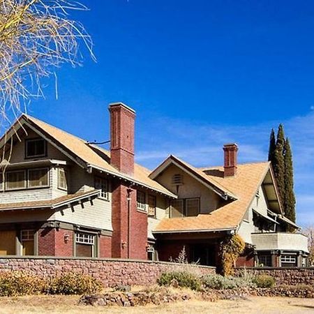 Greenway Manor บิสบี ภายนอก รูปภาพ